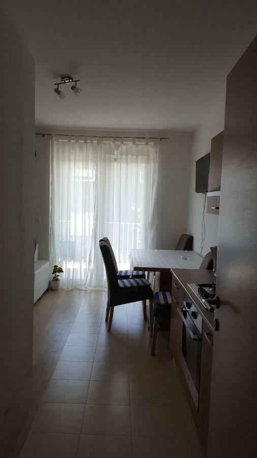 Apartman Lika Zadar Buitenkant foto