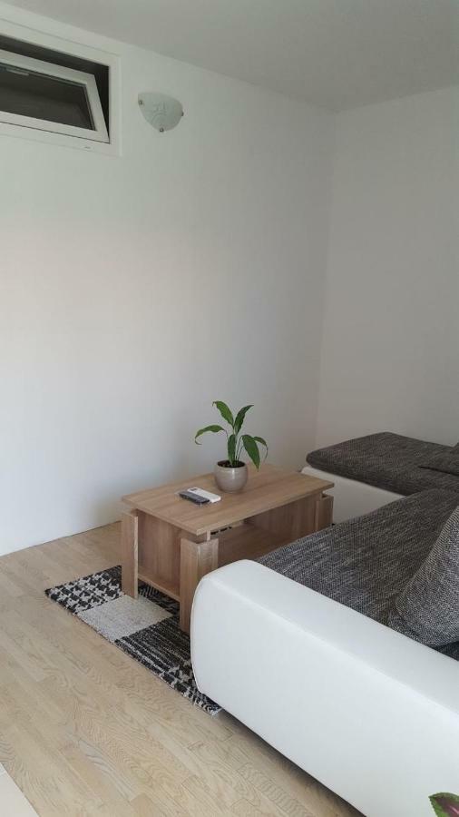 Apartman Lika Zadar Buitenkant foto